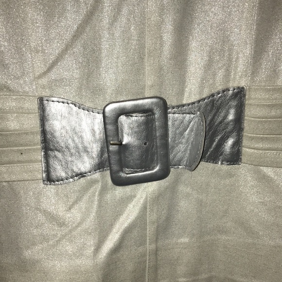 🧵 Pearl & Silver Blazer - Picture 5 of 6